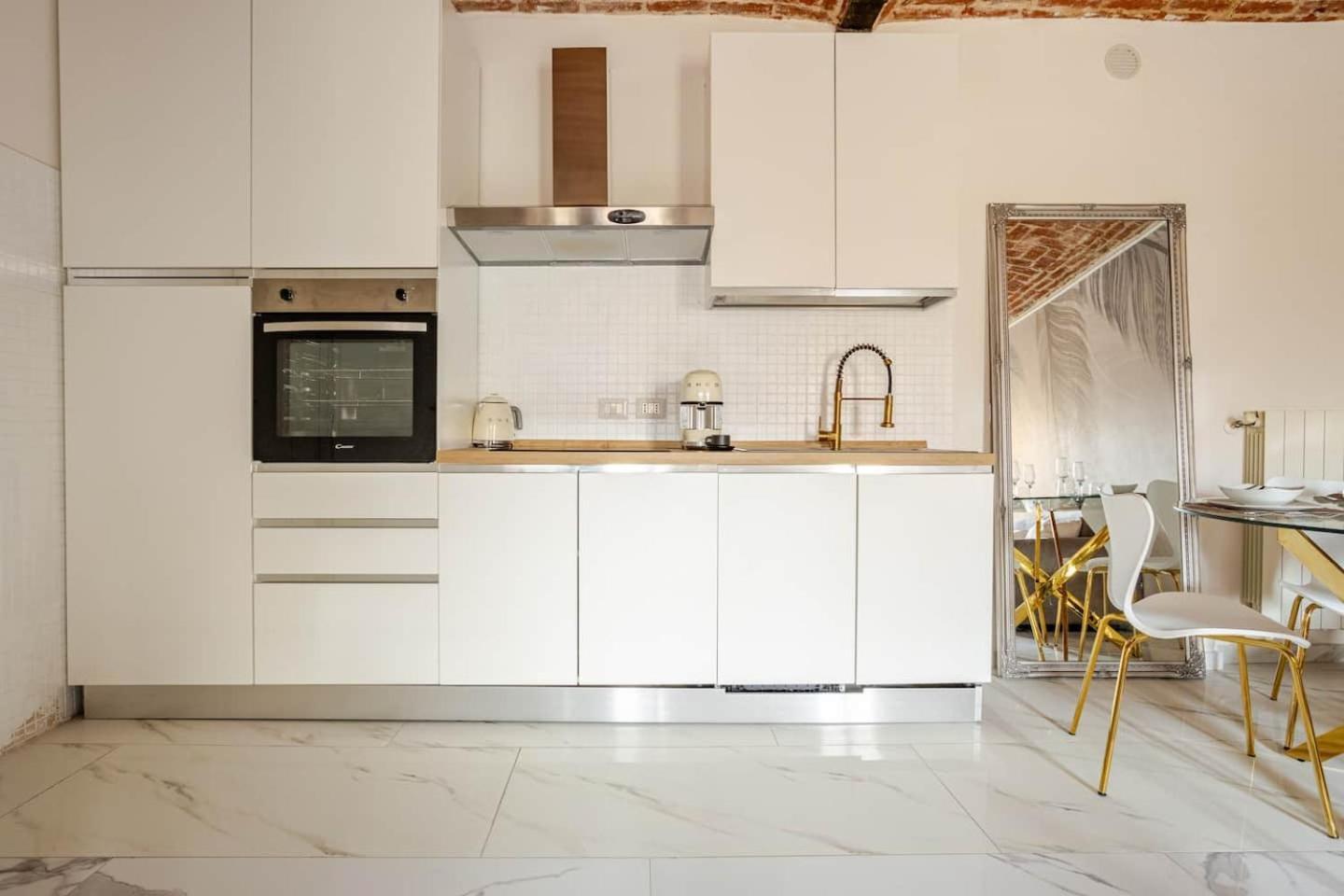 Апартаменты Fanstastic 2Bdrm Biella Center! Экстерьер фото
